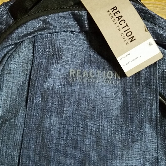 Kenneth Cole Reaction Men's Computer Backpack - Picture 5 of 7